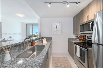 514 SW 22nd Ave in Miami, FL - Building Photo - Building Photo