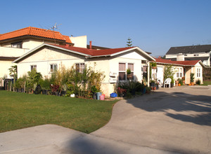 7921-7931 Glencoe Ave in Huntington Beach, CA - Foto de edificio - Building Photo