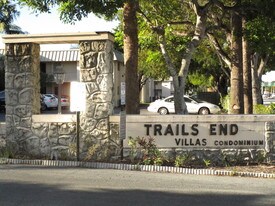 10693 N Military Trl in West Palm Beach, FL - Building Photo