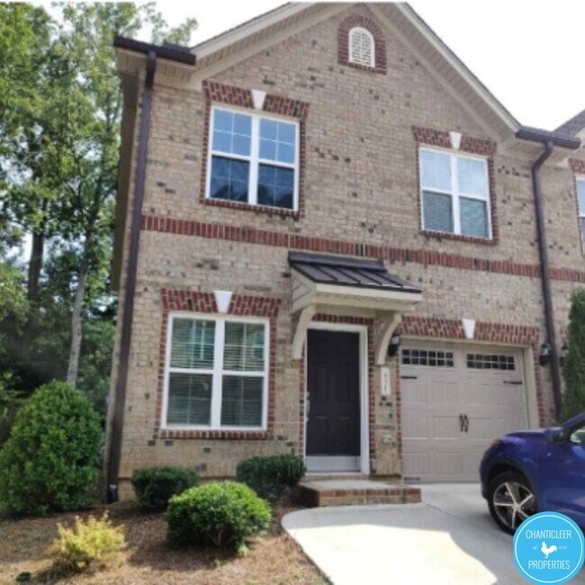 property at 851 Silver Leaf Dr