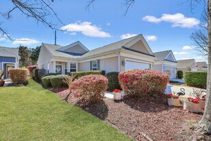 12 Moonglow Ct in Bluffton, SC - Building Photo