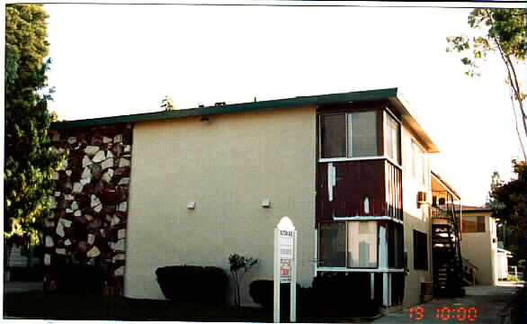 7624 Milton Ave in Whittier, CA - Building Photo