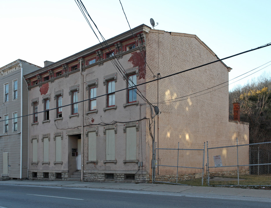 1803 Queen City Ave in Cincinnati, OH - Building Photo