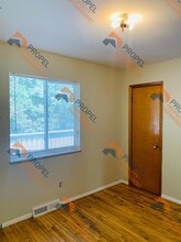 5058 Northfield Dr in Monroe, MI - Building Photo - Building Photo