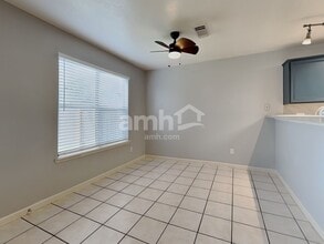 12323 Westlock Dr in Tomball, TX - Building Photo - Building Photo