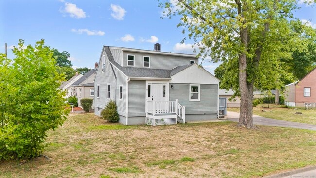 14 Lynette Dr in North Haven, CT - Building Photo - Building Photo