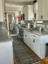 1108 Kanawha Blvd E in Charleston, WV - Building Photo - Building Photo