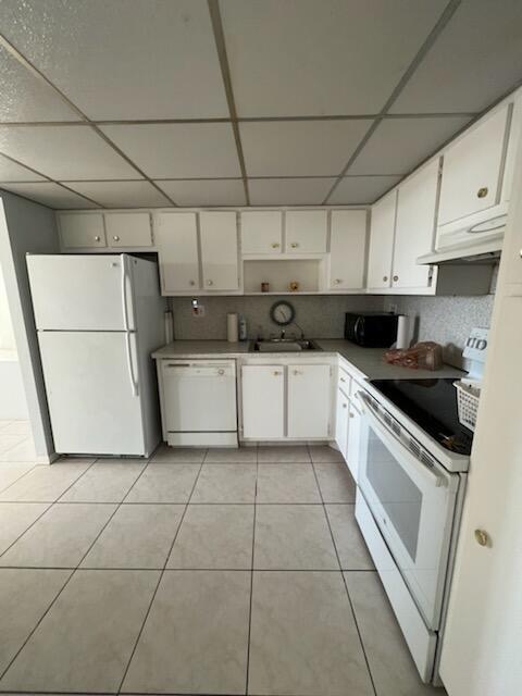 property at 2731 Taft St