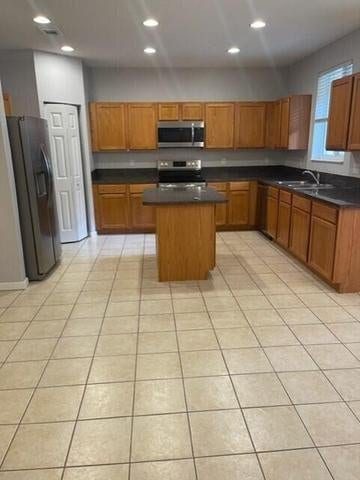 property at 2757 S Evergreen Cir