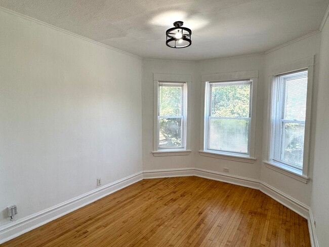 1741 N Central Park Ave in Chicago, IL - Building Photo - Building Photo
