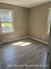 816 S Glendale Ave in Sioux Falls, SD - Building Photo - Building Photo