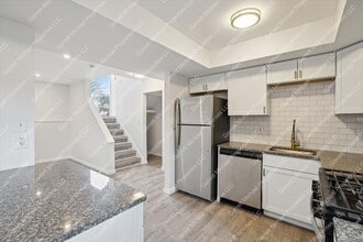 166 Grandview Blvd in Pontiac, MI - Building Photo - Building Photo