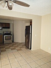 18333 Taloga Ln in Apple Valley, CA - Building Photo - Building Photo