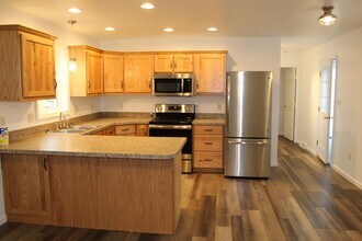 11560 Punch Bowl Rd in Mercersburg, PA - Building Photo - Building Photo