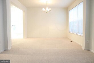 15220 Lord Culpeper Ct in Woodbridge, VA - Building Photo - Building Photo