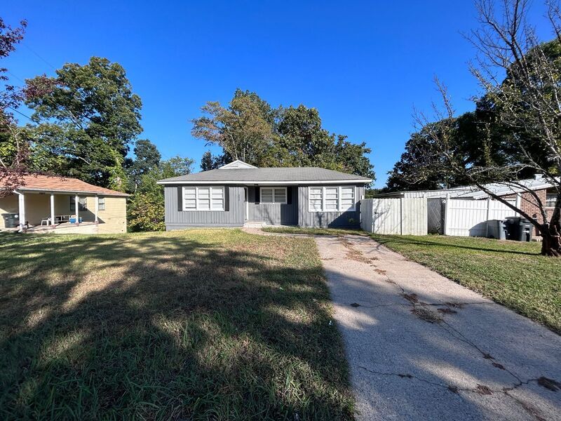 8636 9th Ct Cir S in Birmingham, AL - Building Photo