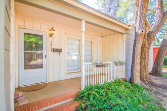 2909 Canton Ave in Lubbock, TX - Building Photo - Building Photo