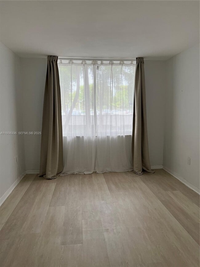 property at 1740 NW N River Dr