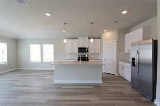 1476 Waggoner Rnch Trl in Conroe, TX - Building Photo - Building Photo