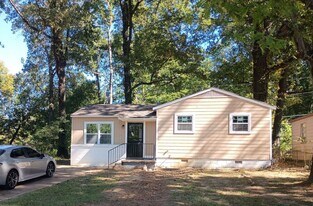 4590 Range Line Rd in Memphis, TN - Building Photo