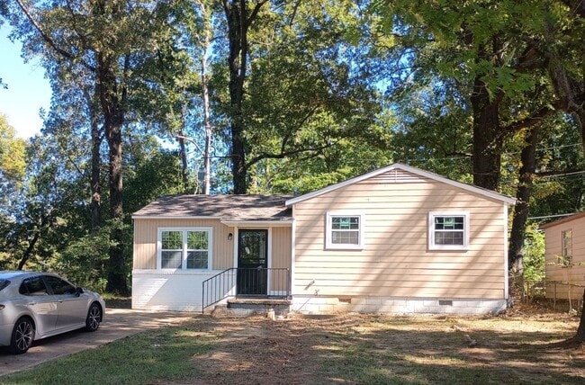 property at 4590 Range Line Rd