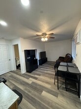 216 S Park Ave in Aztec, NM - Building Photo - Building Photo
