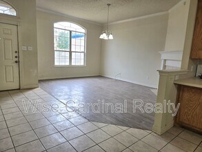 5117 Albany Ave in Lubbock, TX - Building Photo - Building Photo