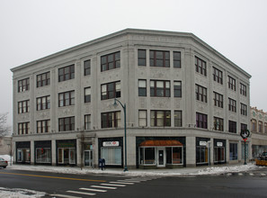 21 Bay St in Glens Falls, NY - Building Photo - Building Photo