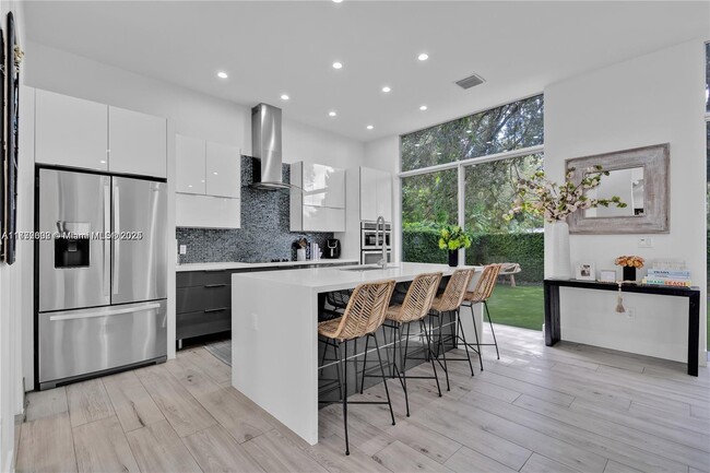 property at 5720 SW 24th St