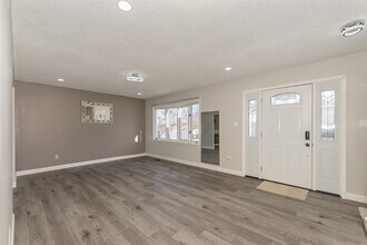 2285 Hill House Rd in Chesterfield, MO - Building Photo - Building Photo