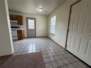 607 N Main St in Bentonville, AR - Building Photo - Building Photo