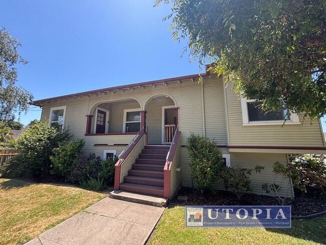 property at 333 Dakota Ave