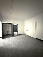 84 E Main St in Mount Joy, PA - Building Photo - Building Photo