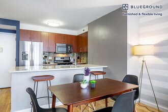 120 W 21st St in New York, NY - Building Photo - Building Photo