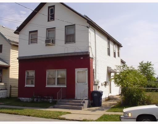 149 Selkirk in Buffalo, NY - Building Photo