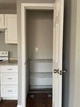 3226 SE Rockwood St in Portland, OR - Building Photo - Building Photo