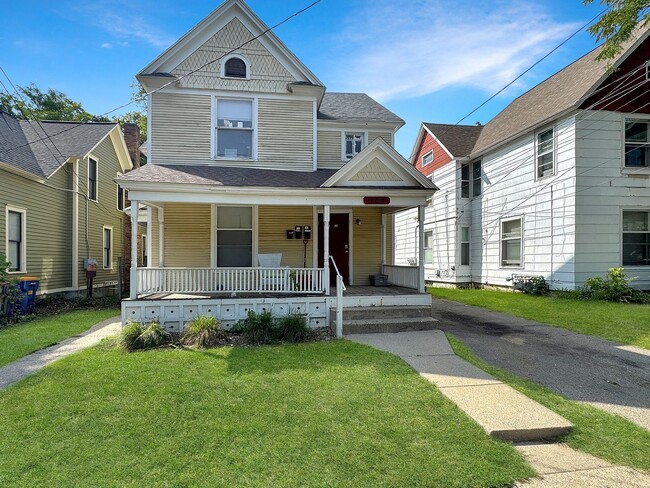 property at 309 Eastern Ave SE