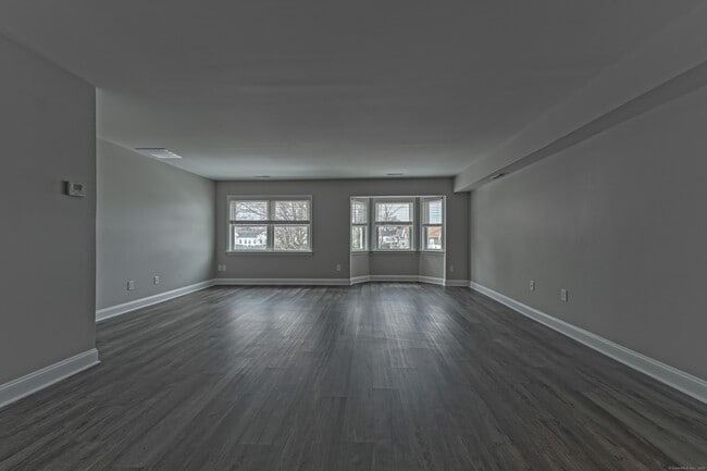 99 Cherry St in Milford, CT - Building Photo - Building Photo