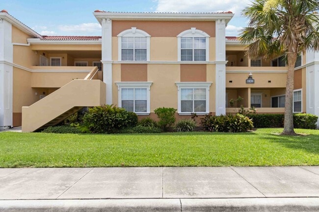 1030 Villagio Cir