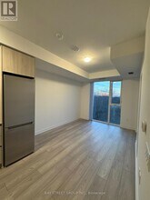 5858 Yonge St in Toronto, ON - Building Photo - Building Photo