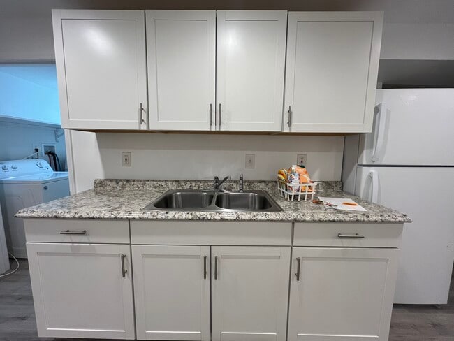 1454 Heather Ridge Ct, Unit B in Frederick, MD - Foto de edificio - Building Photo