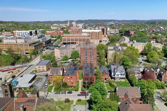 Morewood Court in Pittsburgh, PA - Building Photo - Building Photo