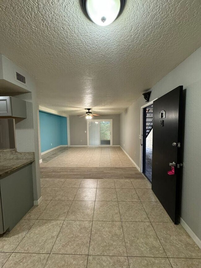 property at 910 Lake Destiny Rd