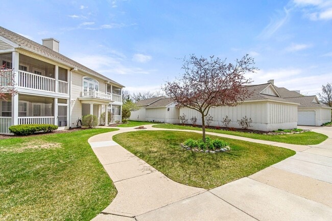 1139 Joyce Ln in Ann Arbor, MI - Foto de edificio - Building Photo