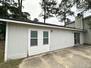 1128 Thornwood Pl in Fayetteville, NC - Building Photo - Building Photo