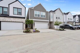422 Stonework Sage Ln in Houston, TX - Building Photo - Building Photo