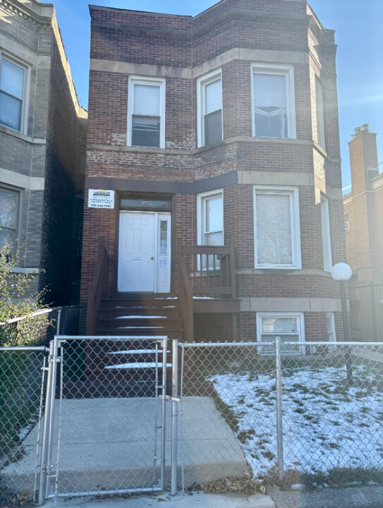 7249 S Ridgeland Ave in Chicago, IL - Building Photo