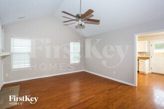 8507 Redstone View Dr in Charlotte, NC - Foto de edificio - Building Photo