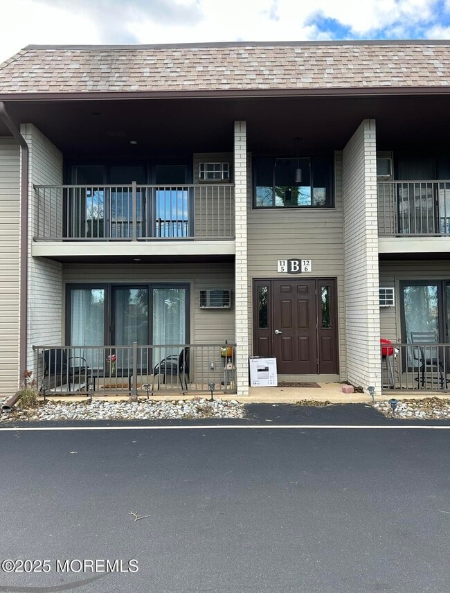 330 Shore Dr in Highlands, NJ - Building Photo - Building Photo