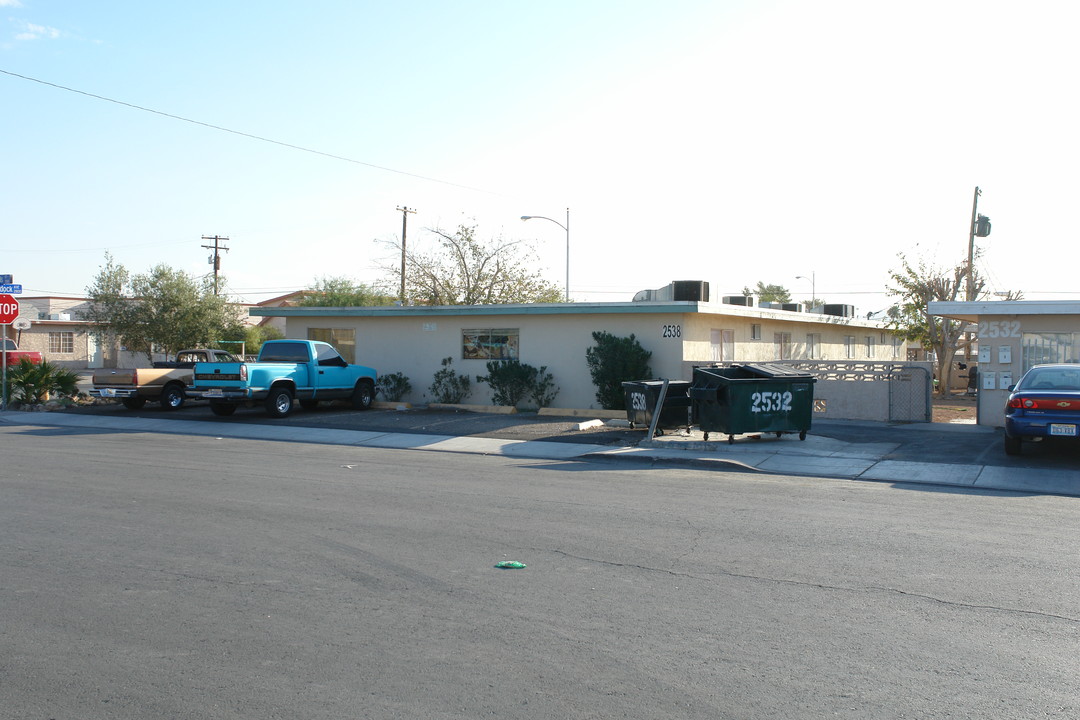 Arrowhead Acres in North Las Vegas, NV - Building Photo